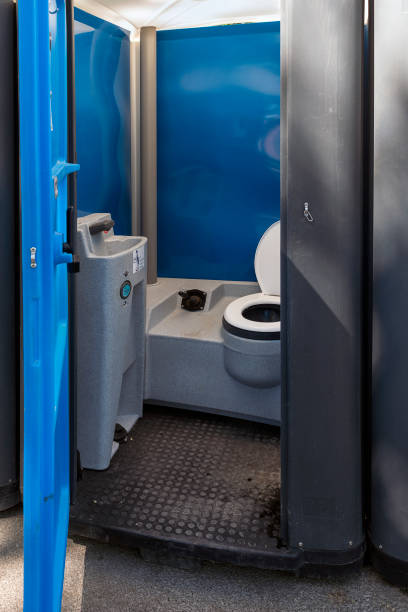 Best Portable restroom trailer rental  in Wendell, ID